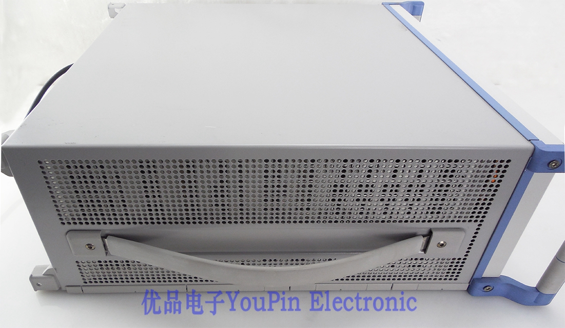 R&S SMU200A Vector Signal Generator